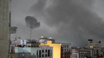 Contraataque israelí: bombardean la sede de industrias navales en el centro de Irán