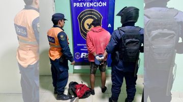 Identificado por las cámaras y capturado tras robar una cartera