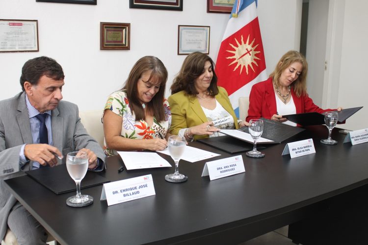 El Centro Único de Capacitación firmó un convenio de cooperación con los Ministerios Públicos Fiscal y de la Defensa