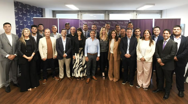 Tomás Figueroa participó de la reunión nacional de La Libertad Avanza encabezada por Karina Milei