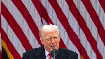 Trump lanzó una dura advertencia a Irán por el Estrecho de Ormuz
