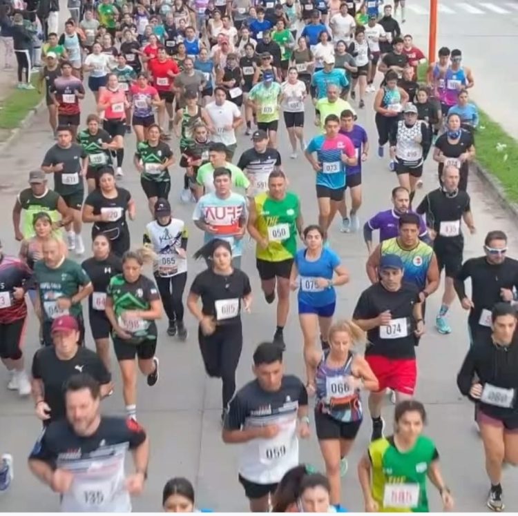 Huairacachay Carreras hará historia en Santiago con una maratón oficial de 42 km
