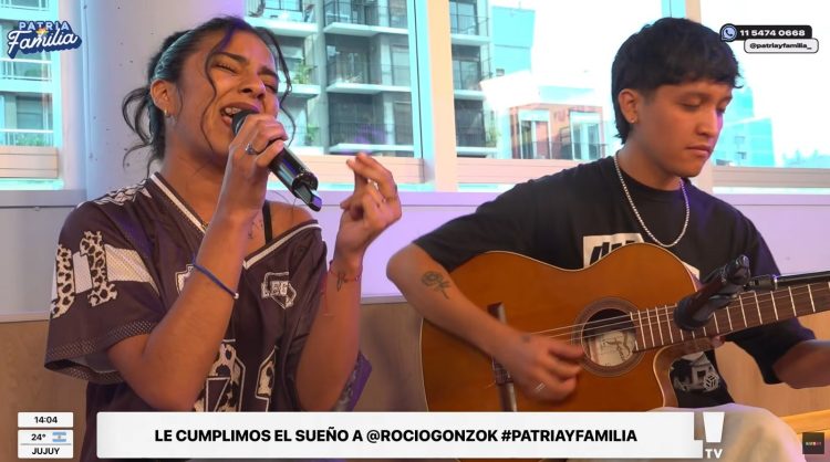 Patria y Familia le cumplió el sueño a la santiagueña Rocío González
