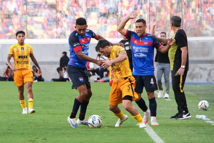 ¿Cuándo van a confiar en los entrenadores santiagueños para dirigir a nivel nacional?
