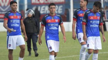 EN VIVO: ante el intenso calor, Güemes enfrenta a Chacarita Juniors en la Isla