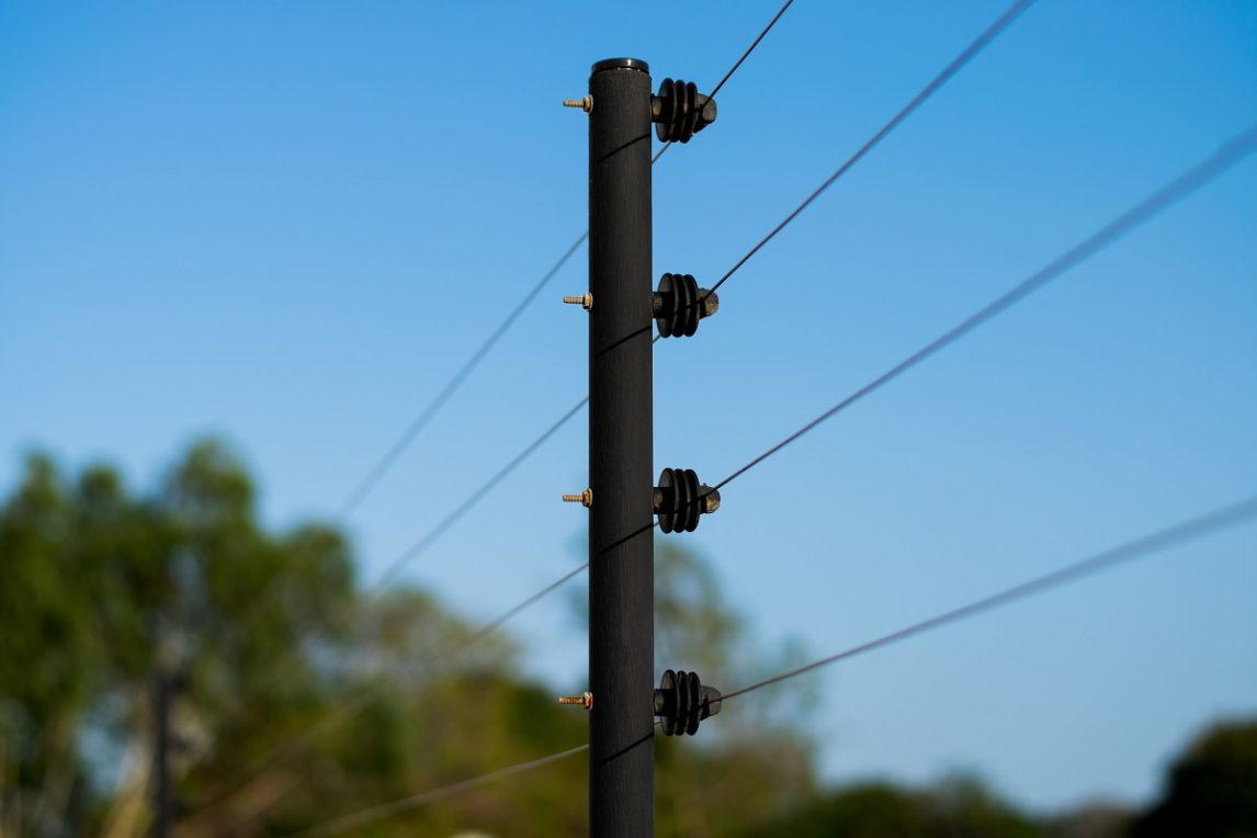Dos vecinos de la localidad de Vinará sufrieron una descarga eléctrica