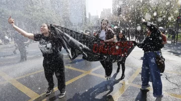Chile: la primera protesta estudiantil contra el gobierno de Kast terminó con 14 detenidos