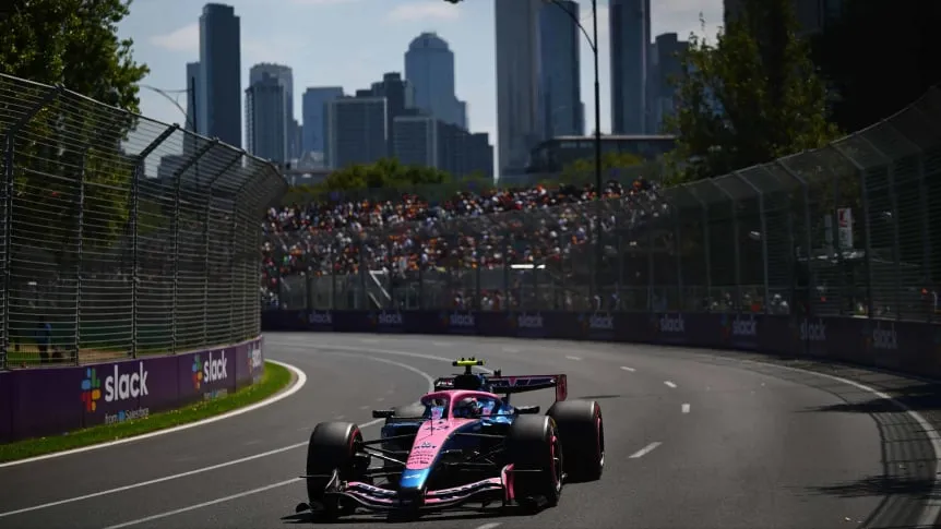 Colapinto sufrió en la FP2 del GP de Australia: 18°, incidente con Hamilton y un susto en pista