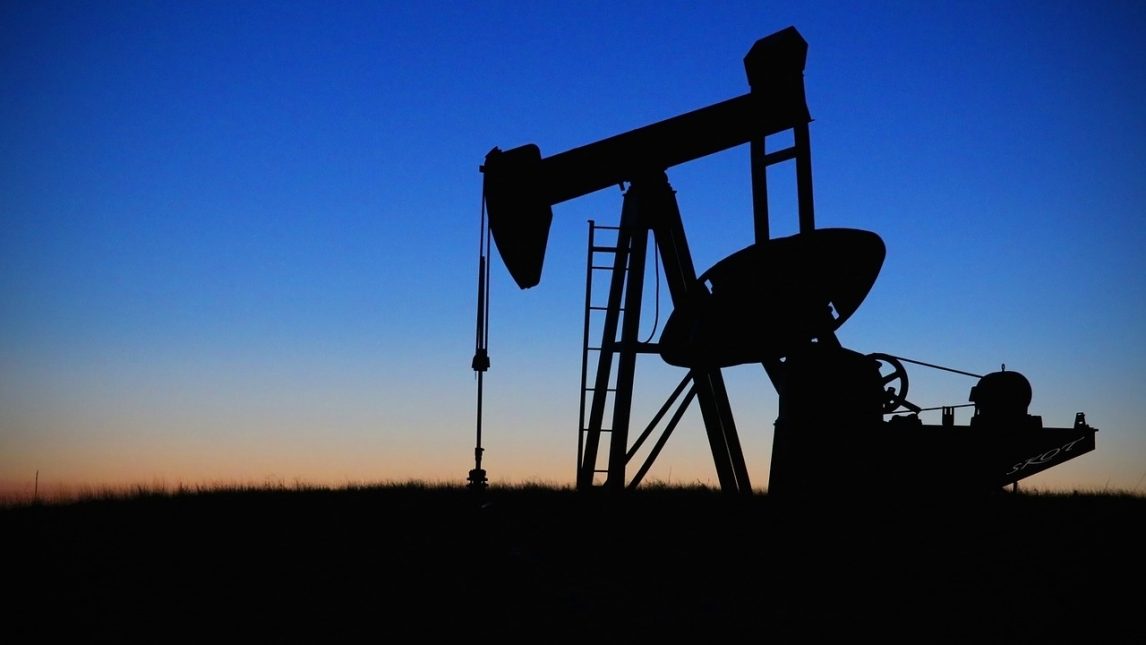 Escala el “índice del miedo”: el petróleo supera los US$90 y se teme un duro impacto en la economía