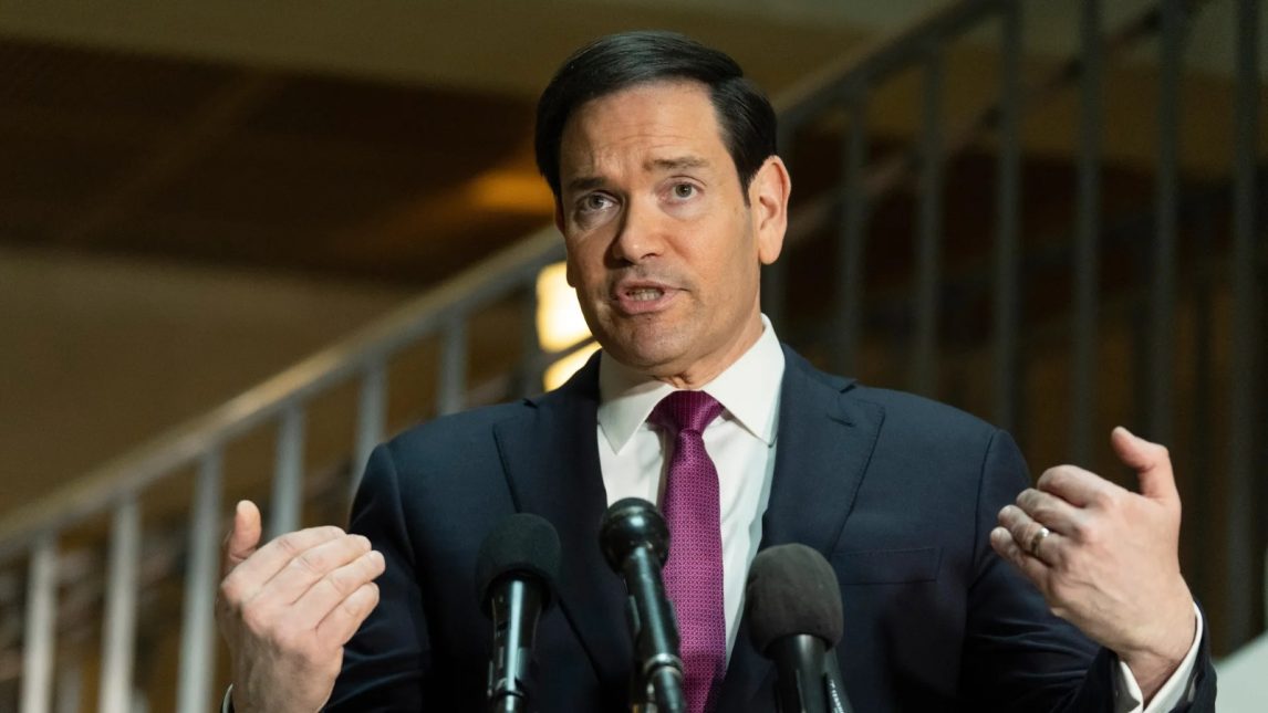 Rubio: “En las próximas horas y días, vamos a desatar todo el poder de Estados Unidos contra el régimen terrorista de Irán”