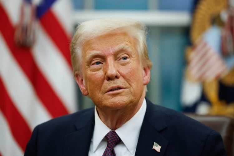 Trump: “Accedo a suspender los bombardeos y ataques contra Irán durante dos semanas”