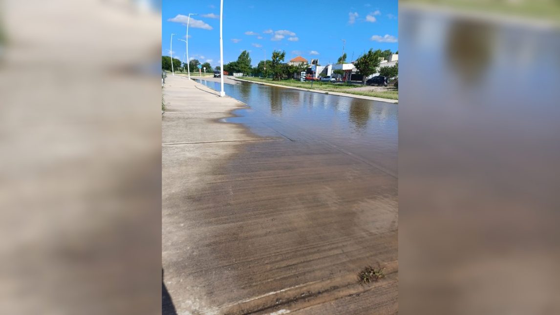 FOTOS. El agua retrocede en Lomas del Golf tras la histórica crecida del río Dulce