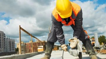 El costo de la construcción aumentó 1,9% en febrero, con variación interanual del 24,5%