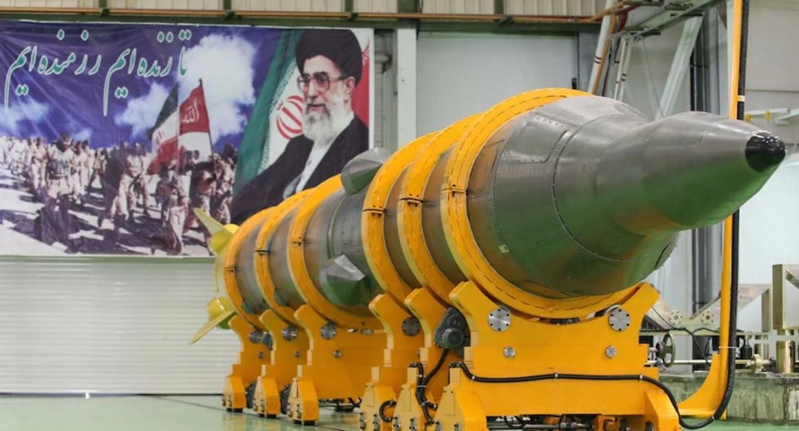Irán utilizó por primera vez el misil Sejil en ataques contra Israel