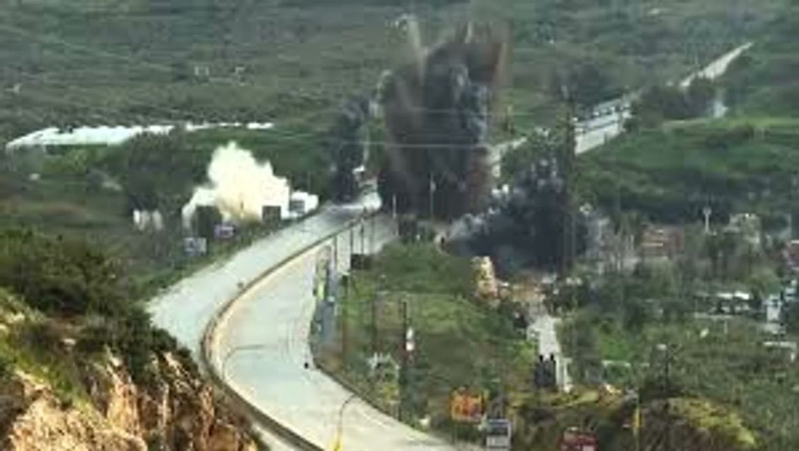 Israel bombardeó un puente sobre el río Litani y aumenta la tensión en Líbano