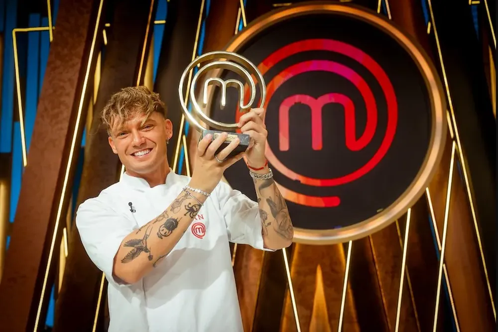 Ian Lucas conmovió a todos con el destino de su premio