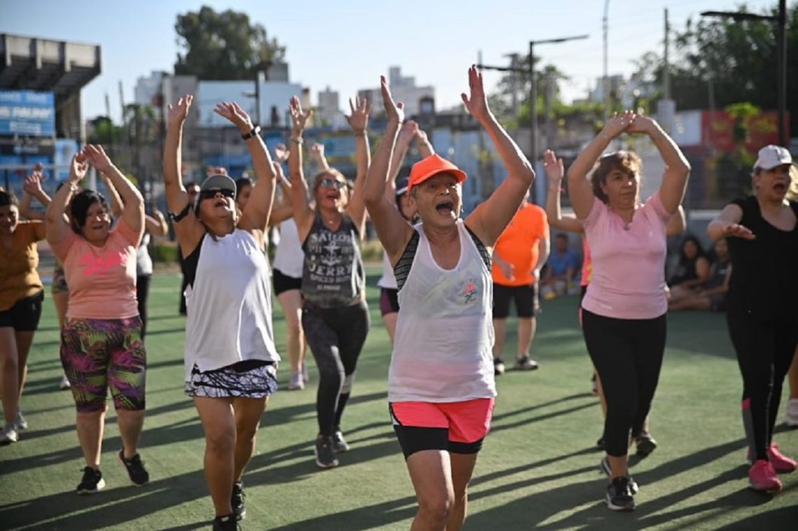 Master class solidaria de ritmos latinos para ayudar a familias afectadas por inundaciones