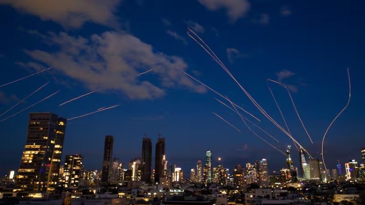 “Digan lo que digan, estamos en la puerta de la Tercera Guerra Mundial”: cruda advertencia de un analista internacional