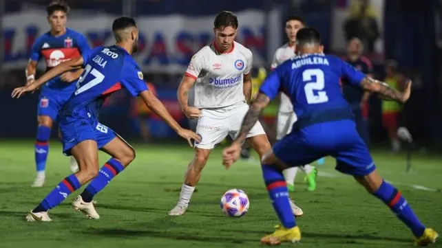 Tigre recibe a Argentinos Juniors en Victoria por el Torneo Apertura