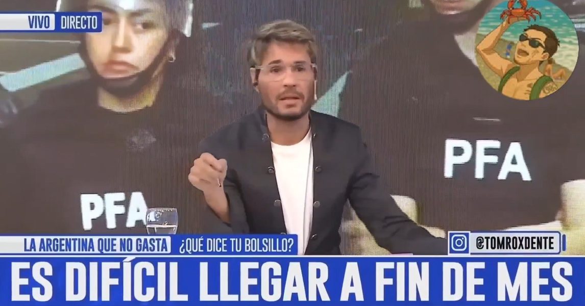 Tomás Dente explotó al aire porque en los zócalos escribieron que “nadie llega a fin de mes”