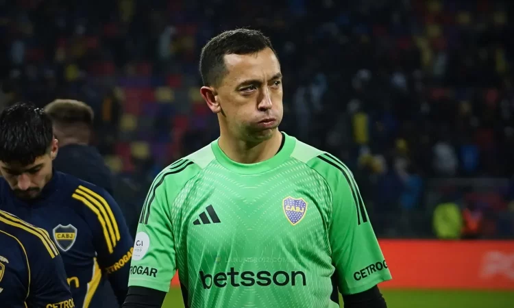Marchesín fue operado con éxito y comienza una larga recuperación en Boca