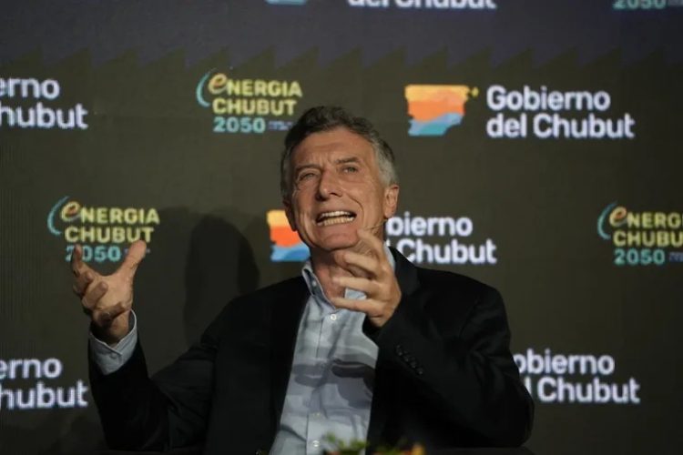 “Preguntale a Cristina si favorecimos al kirchnerismo”: Macri le respondió a Martín Menem y cruzó al oficialismo