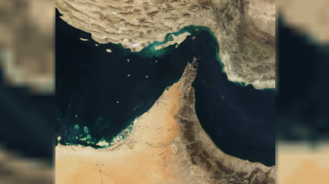 Irán atacó y secuestró tres barcos cargueros en medio de la tregua con Estados Unidos
