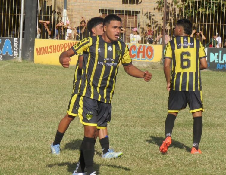 Independiente de Fernández ganó en Forres y sigue firme en el arranque