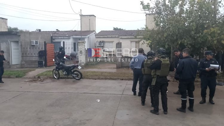 Tensión en el barrio Siglo XXI: una mujer intentó quitarse la vida tras una notificación