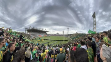 Aldosivi recibe a Independiente Rivadavia en un duelo de realidades opuestas
