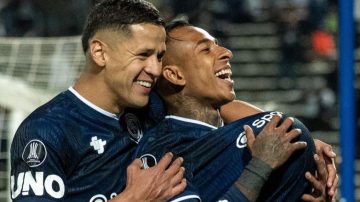 Independiente Rivadavia no afloja: goleada y liderazgo absoluto en la Libertadores