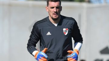 Confirmado: Armani no atajará en el Superclásico