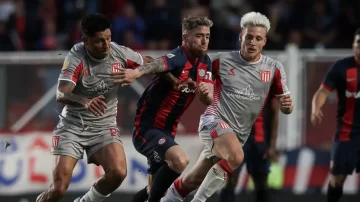 EN VIVO: San Lorenzo y Estudiantes se enfrentan en un partido decisivo