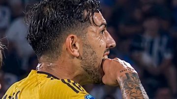 El gesto de Paredes en el final del partido que reflejó el triunfo de Boca en Córdoba
