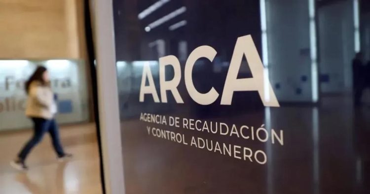 ARCA incorporó a 22 familiares de empleados fallecidos, pese a una norma que prohíbe los cargos hereditarios