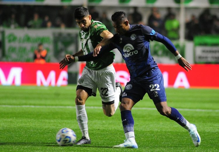 Banfield se mide ante Independiente de Rivadavia en el sur