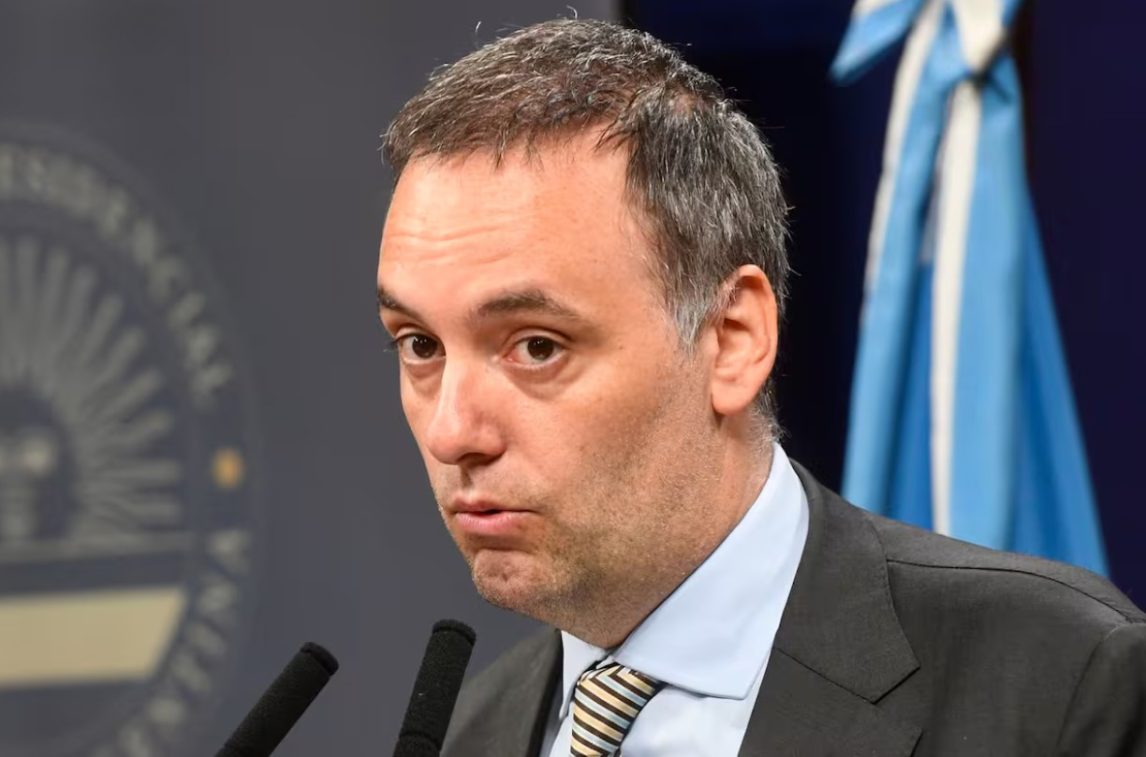 “No voy a renunciar ni a ceder ante las presiones”: Manuel Adorni dijo que la causa en su contra “no va a prosperar”
