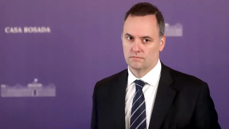 El Gobierno confirmó que Adorni mantiene la custodia “Es por cuestiones de seguridad”