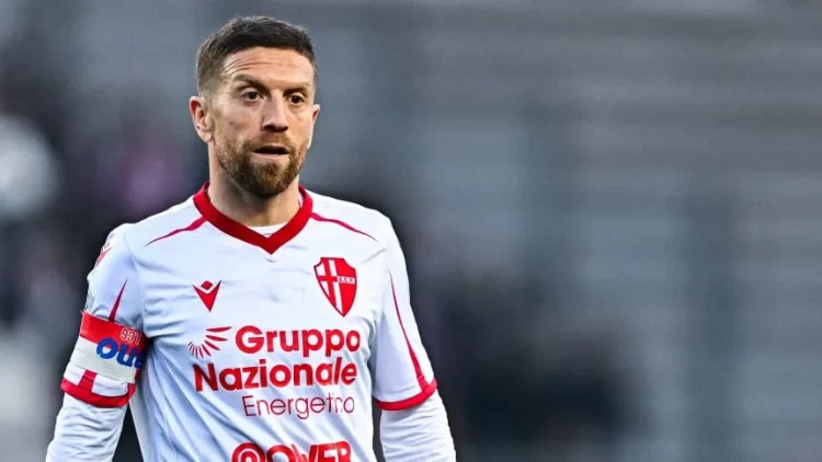 Malas noticias para el Papu Gómez: será operado y se pierde toda la temporada