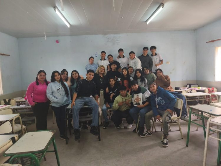 Estudiantes de Cañada Escobar alzaron su voz contra la violencia escolar: “Amenazar no es broma”