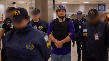 Expulsaron del país a un ciudadano ruso acusado de integrar una red de espionaje ilegal