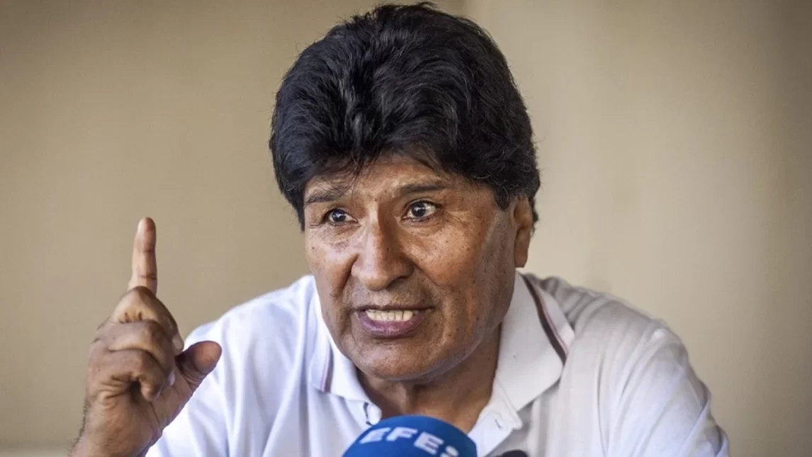 Tensión en Bolivia: declaran en rebeldía a Evo Morales y ordenan su captura por presunta trata de personas