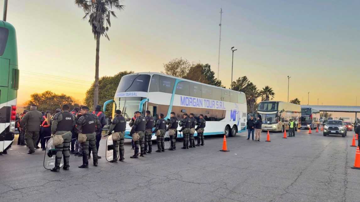 River vs Belgrano: detectaron personas con restricciones y secuestraron droga en operativo por la final