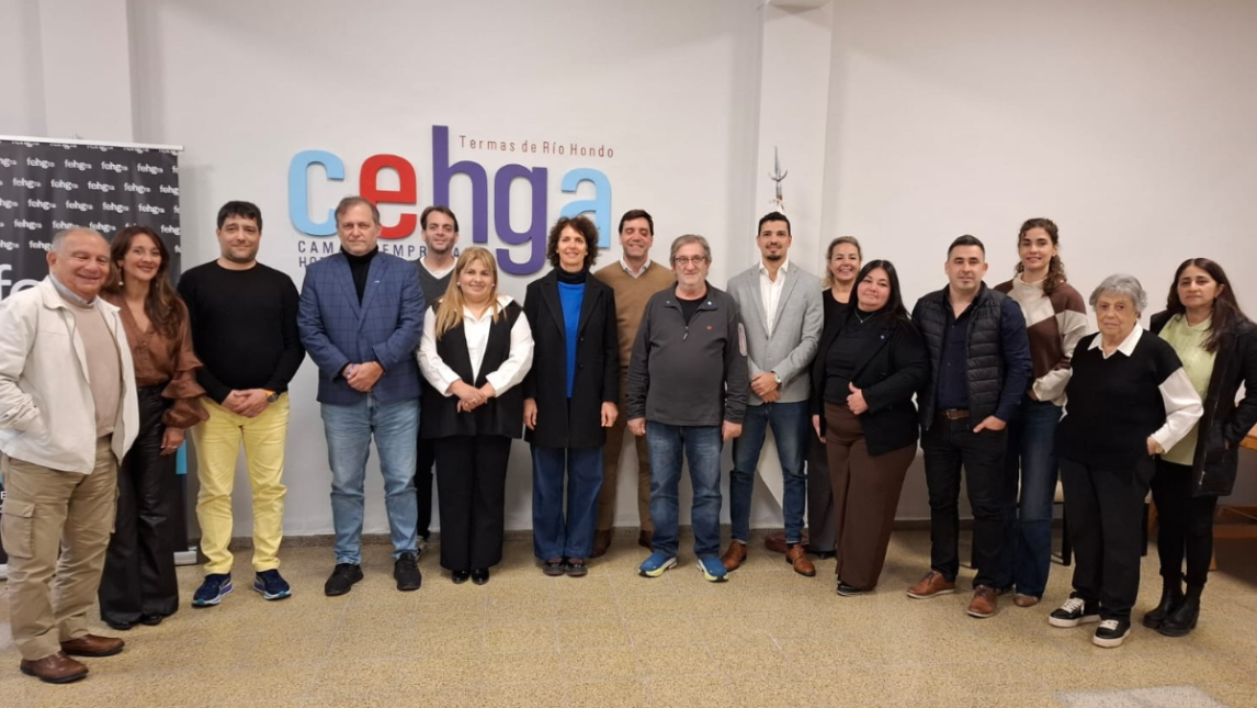 Termas de Río Hondo recibió a las máximas autoridades de FEHGRA en una jornada de trabajo institucional
