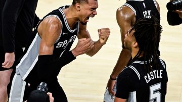 Los Spurs eliminaron al campeón y jugará la final de la NBA ante los Knicks