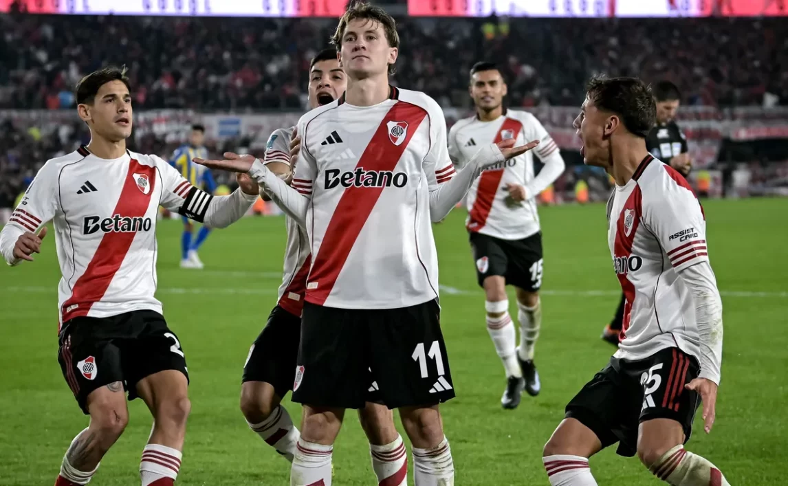 Las finales que puede jugar River si conquista el Torneo Apertura