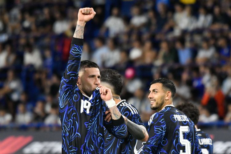 FIFA le otorgó la amnistía a Otamendi y estará en el debut mundialista