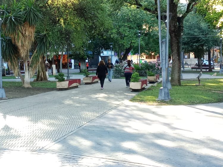 El sábado arrancó nublado y bastante fresco: cómo seguirá la jornada