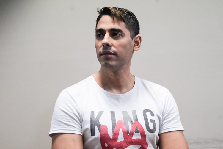 Sebastián Corti y un nuevo escándalo en la Comisaría: insultó y acusó a un policía de haberle “plantado droga”