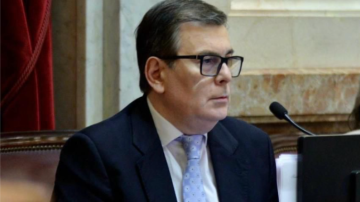 Zamora avanzó con proyectos sobre salud mental, cobertura de protectores solares y Migraciones